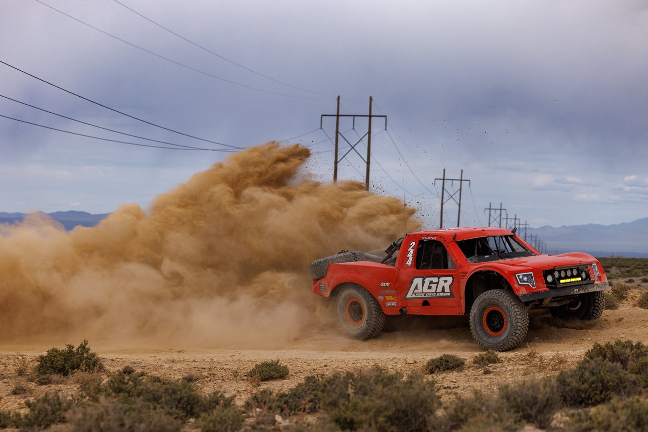 2026-SS300-Unlimited-Race-CM-18