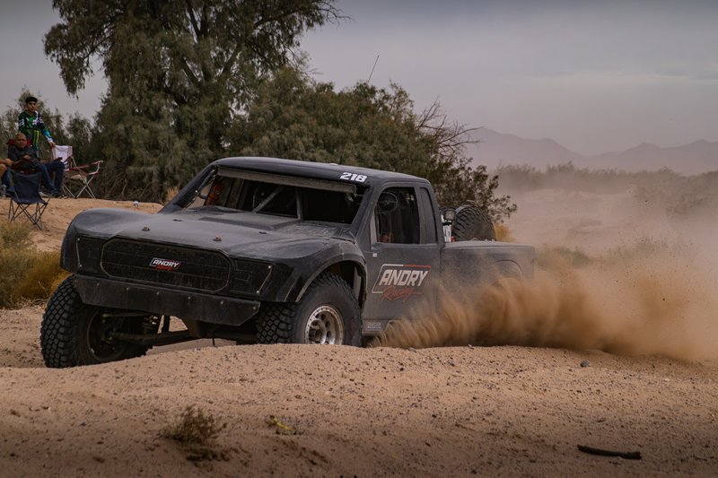 Tomo Andry (Unlimited Truck SPEC Vehicle Photo)