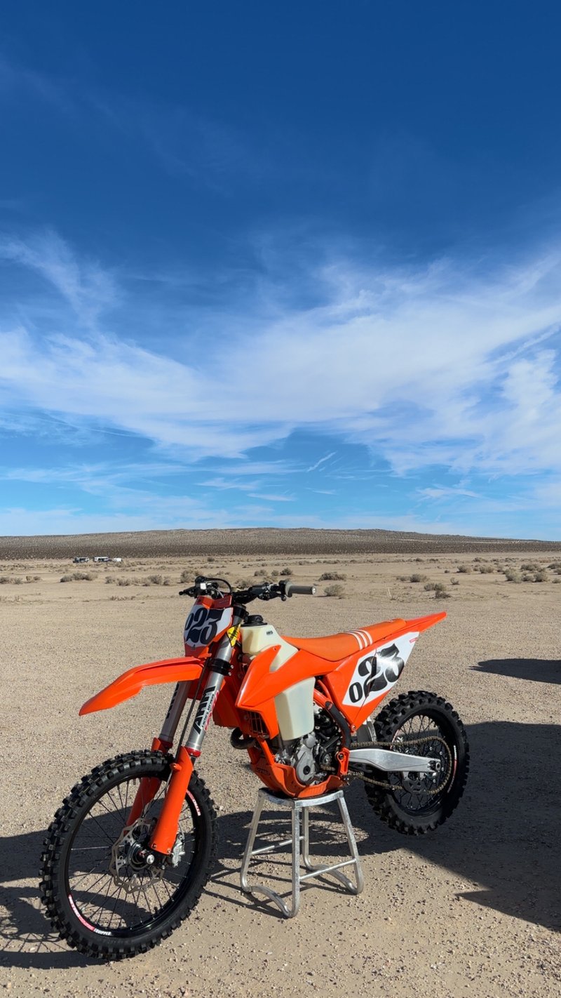 Eric Plata (Ironman Expert Motorcycle Vehicle Photo)