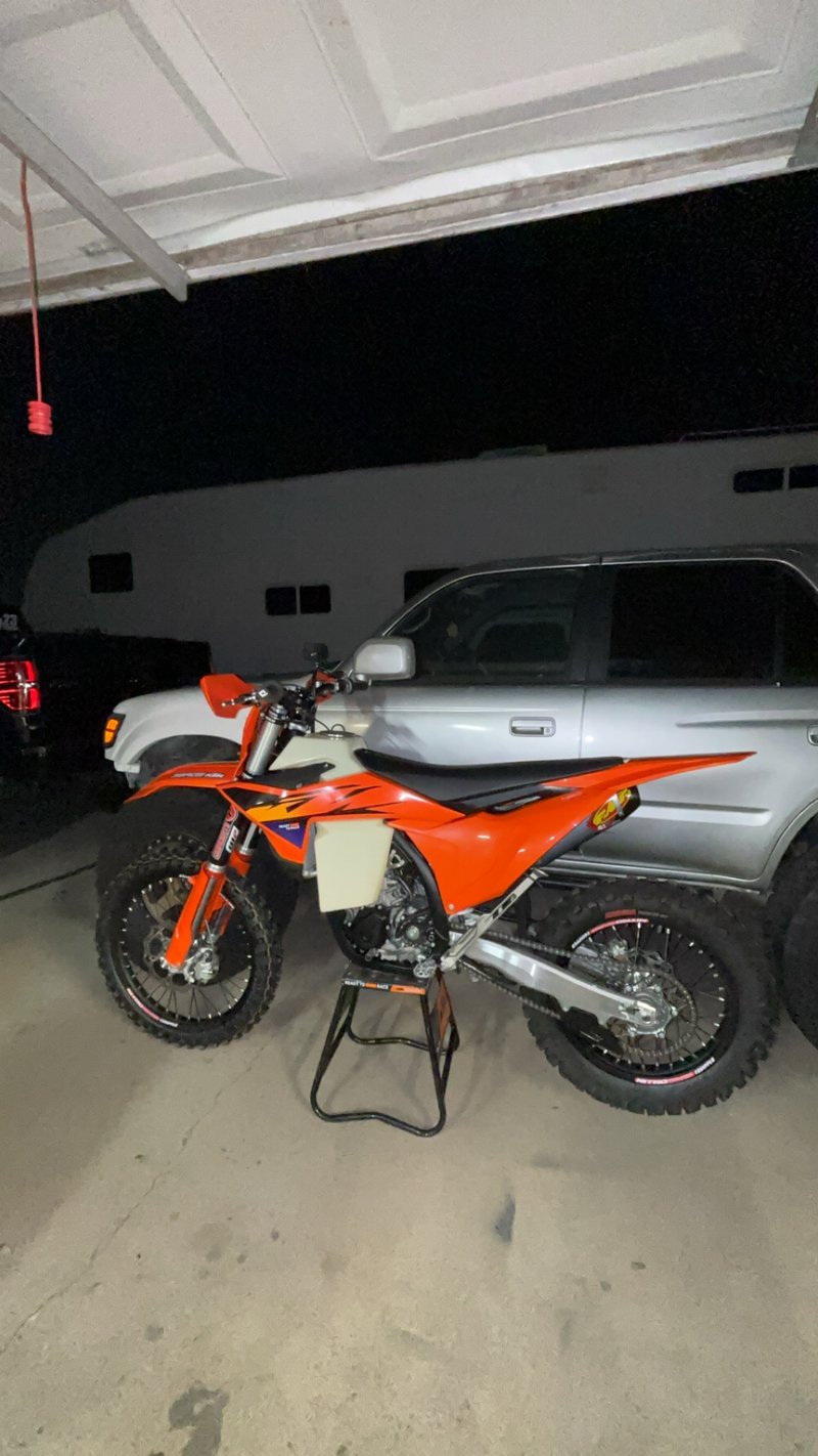 Eric Plata (Ironman Expert Motorcycle Vehicle Photo)