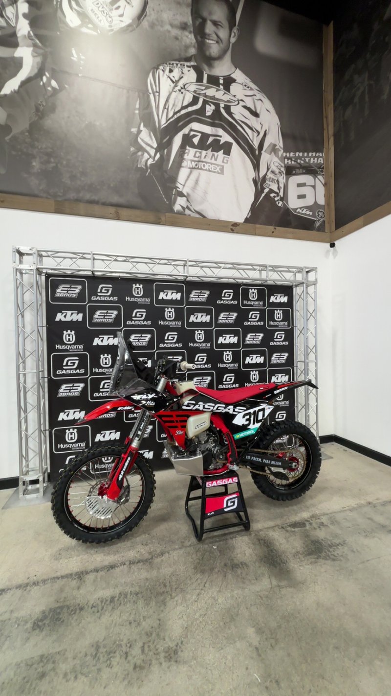 Eric Plata (Open Expert Motorcycle Vehicle Photo)