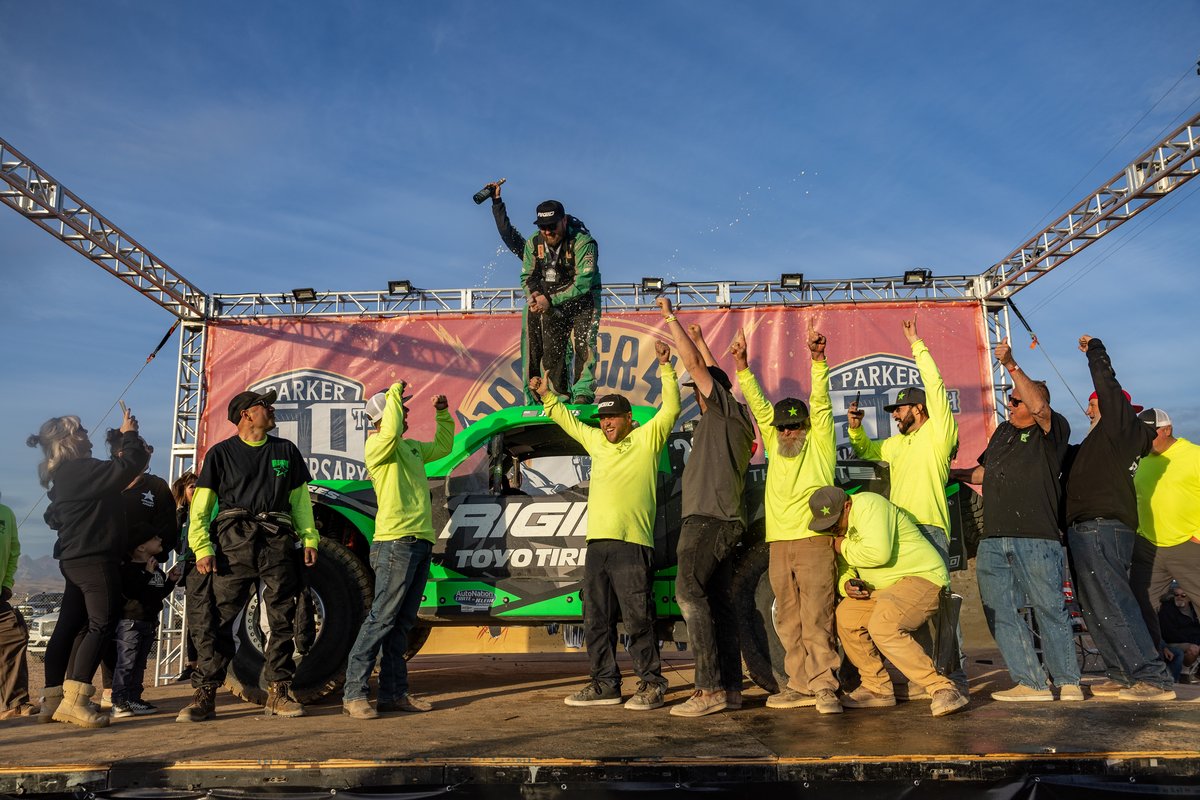 UNLTD Conner McMullen Wins 2024 Parker 400 Unlimited Race